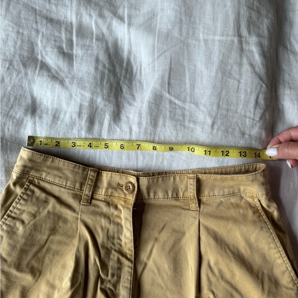 COPY - J Crew Capeside shorts - Picture 9 of 10